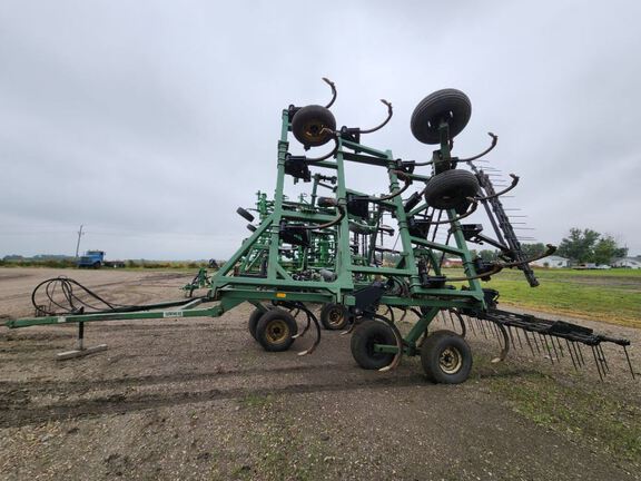 1997 Summers SUPERCHISEL Chisel Plow