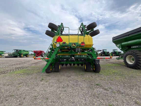 2024 John Deere N540C Air Seeder