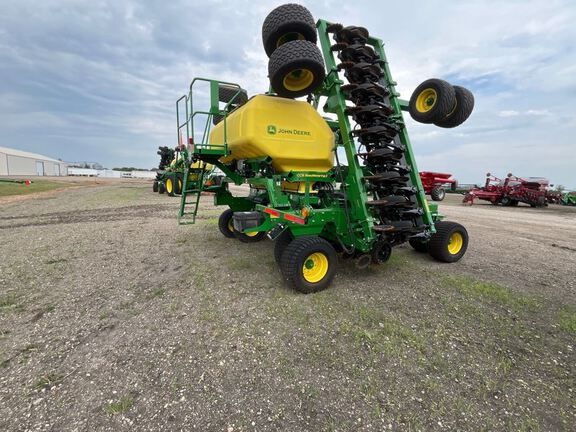 2024 John Deere N540C Air Seeder