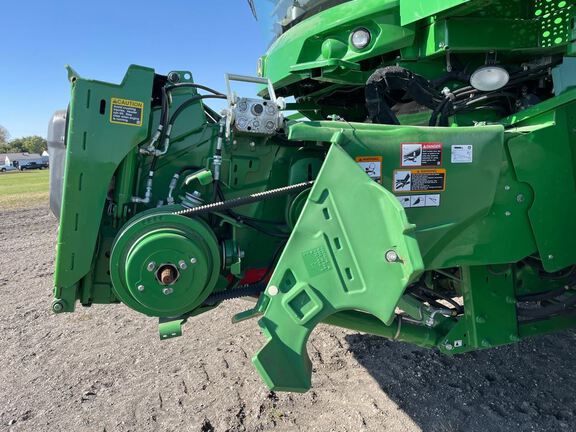 2023 John Deere S770 Combine
