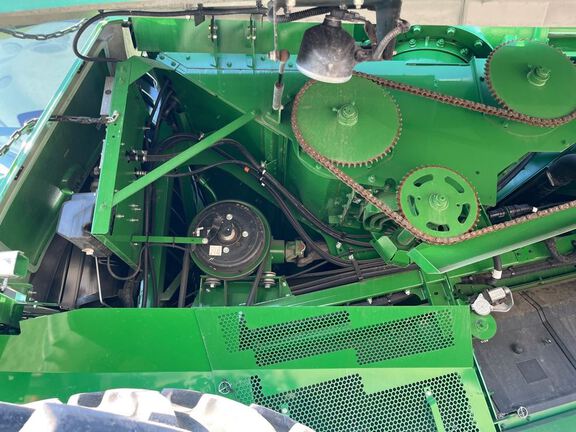 2023 John Deere S770 Combine