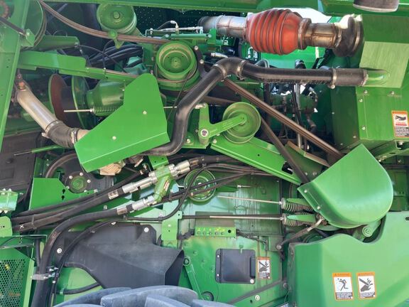 2023 John Deere S770 Combine