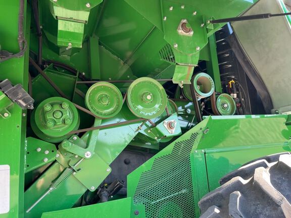 2023 John Deere S770 Combine