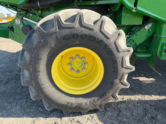 2023 John Deere S770 Combine