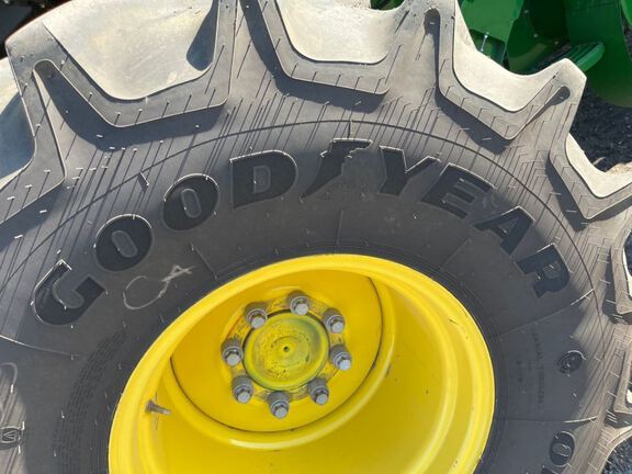 2023 John Deere S770 Combine