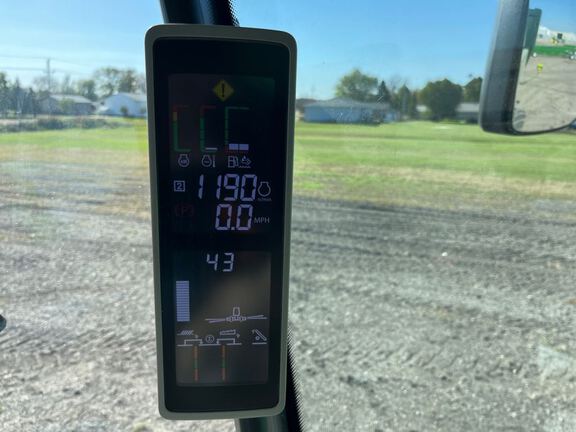 2023 John Deere S770 Combine