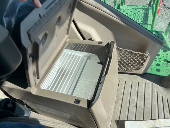 2023 John Deere S770 Combine