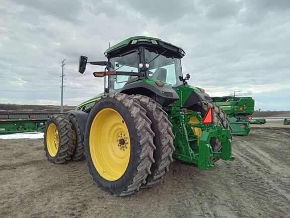 2022 John Deere 8R 340 Tractor