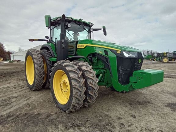 2022 John Deere 8R 340 Tractor