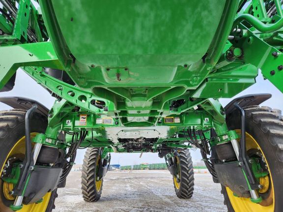 2023 John Deere 410R Sprayer/High Clearance