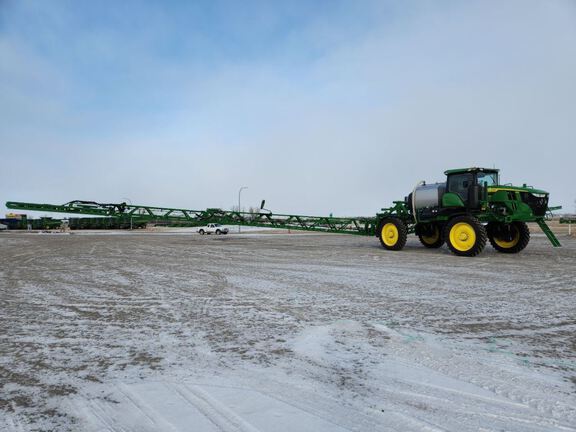 2023 John Deere 410R Sprayer/High Clearance