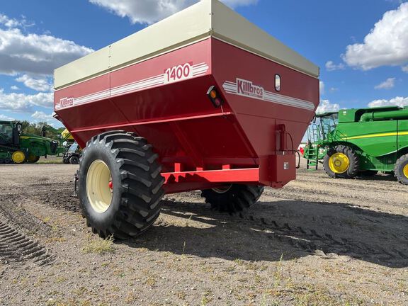 2000 Killbros 1400 Grain Cart