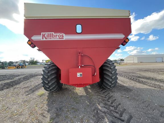 2000 Killbros 1400 Grain Cart