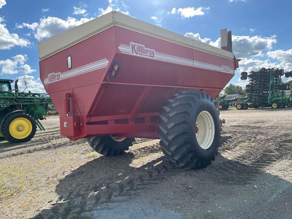 2000 Killbros 1400 Grain Cart