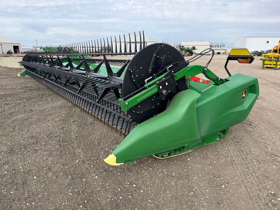 2023 John Deere RD45F Header Combine