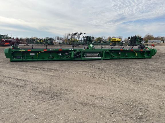 2023 John Deere RD45F Header Combine