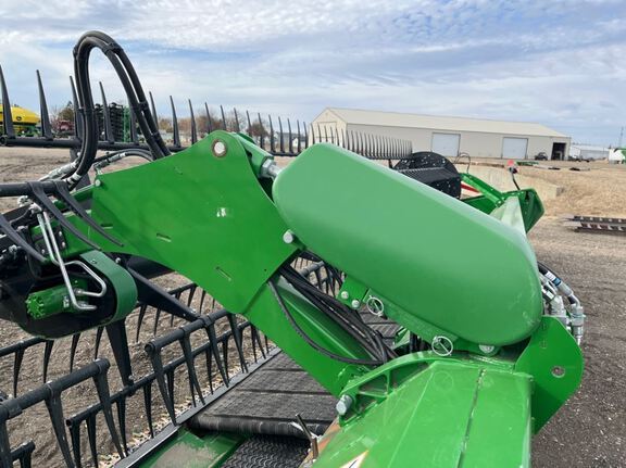 2023 John Deere RD45F Header Combine