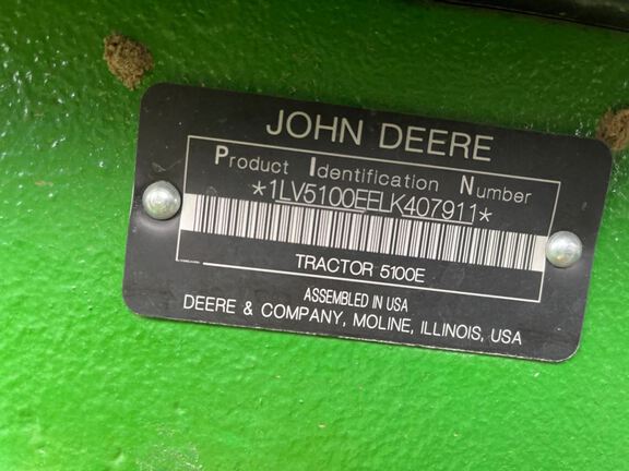 2020 John Deere 5100E Tractor