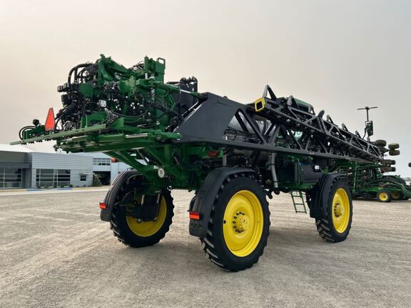 2024 John Deere 412R Sprayer/High Clearance