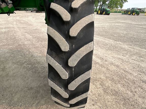 2024 John Deere 412R Sprayer/High Clearance