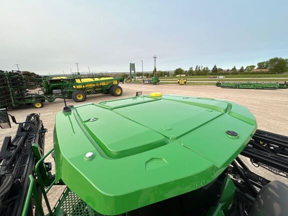 2024 John Deere 412R Sprayer/High Clearance