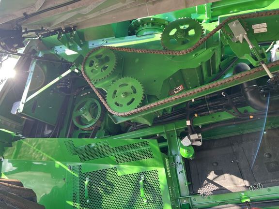 2024 John Deere S780 Combine