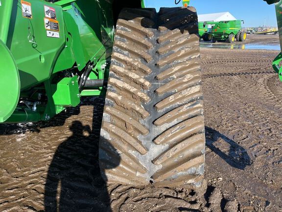 2024 John Deere S780 Combine