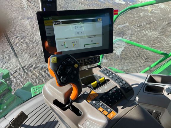 2024 John Deere S780 Combine