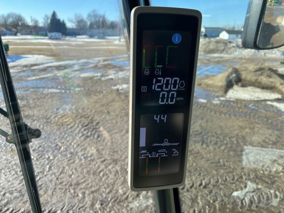 2024 John Deere S780 Combine