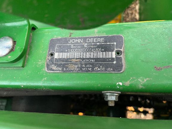 2012 John Deere 635F Header Combine