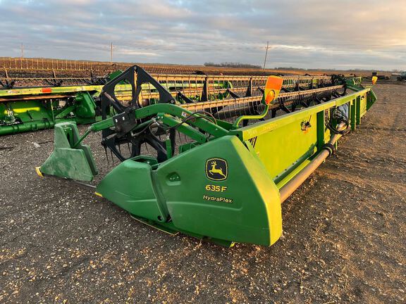 2012 John Deere 635F Header Combine