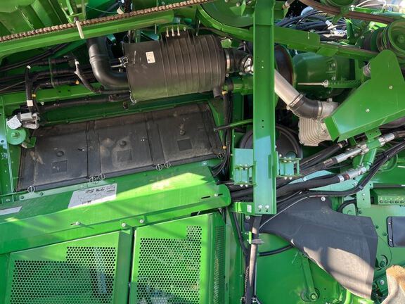 2024 John Deere S770 Combine