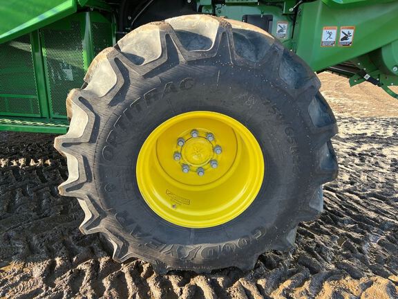 2024 John Deere S770 Combine