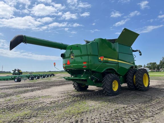2024 John Deere S770 Combine