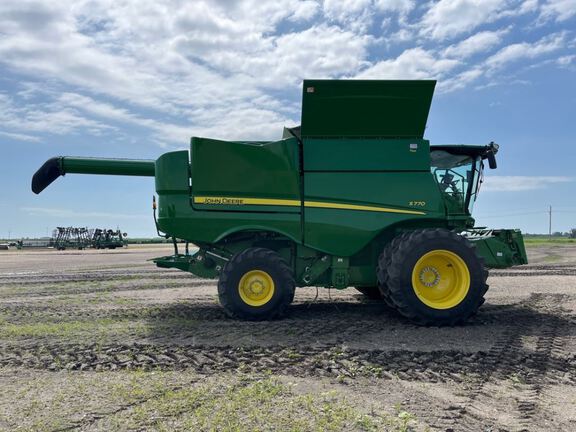 2024 John Deere S770 Combine