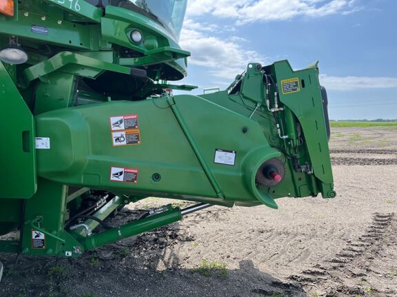 2024 John Deere S770 Combine
