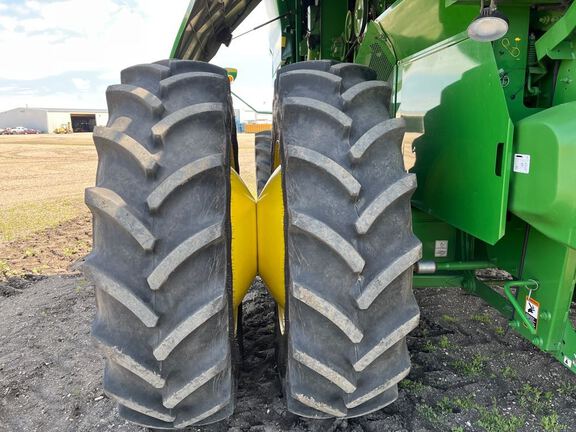 2024 John Deere S770 Combine