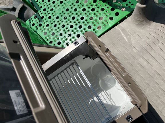 2024 John Deere S770 Combine