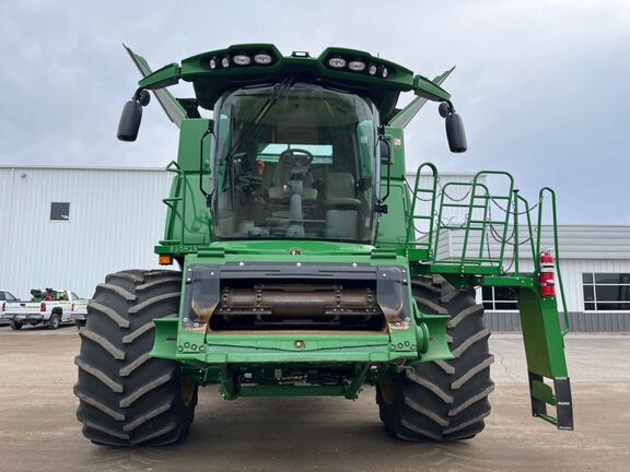 2024 John Deere S770 Combine