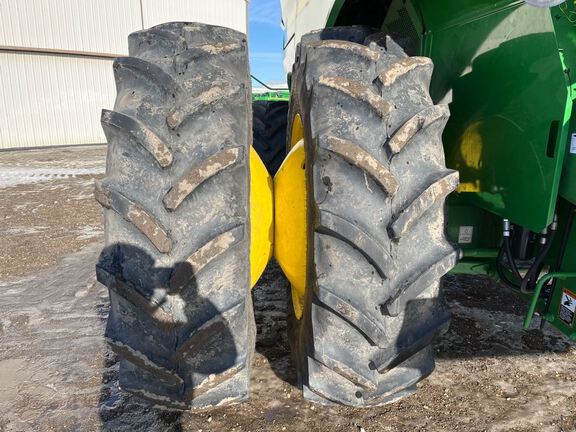 2024 John Deere S770 Combine