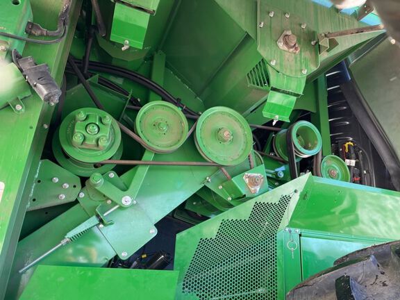 2024 John Deere S770 Combine