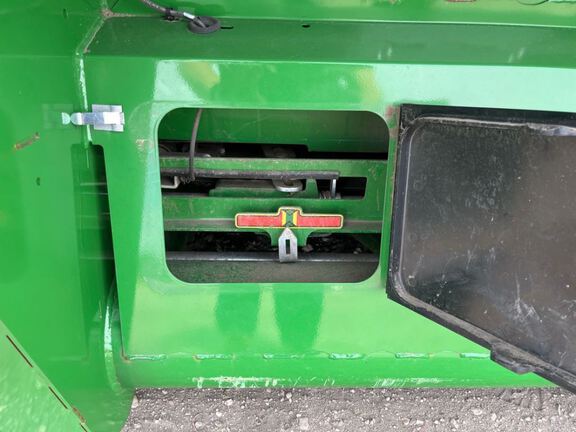 2024 John Deere RD40F Header Combine