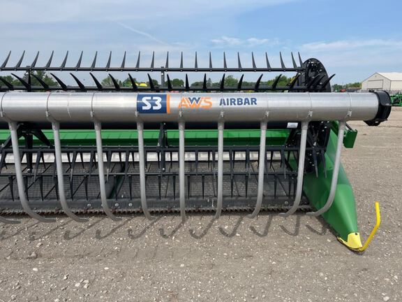 2024 John Deere RD40F Header Combine