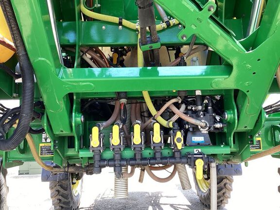 2023 John Deere 612R Sprayer/High Clearance