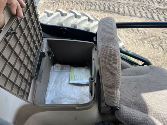 2009 John Deere 8295R Tractor