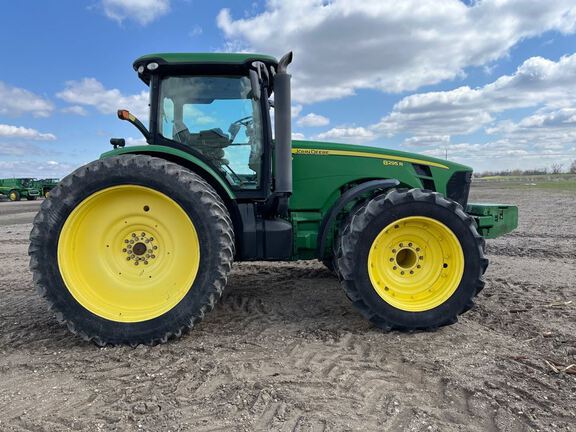 2009 John Deere 8295R Tractor