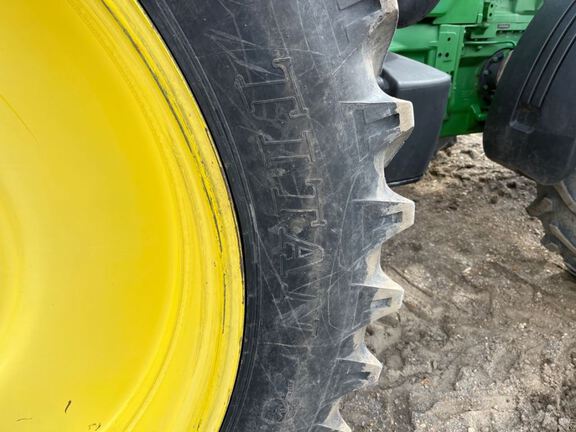 2009 John Deere 8295R Tractor
