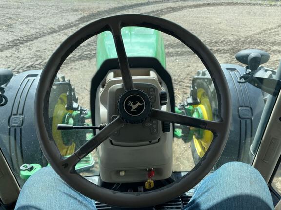 2009 John Deere 8295R Tractor