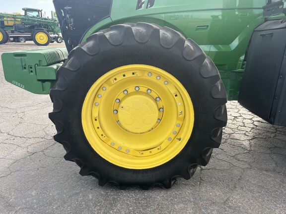 2020 John Deere 7210R Tractor