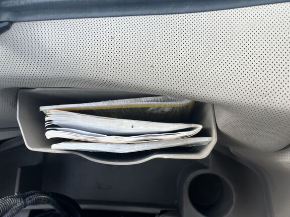 2020 John Deere 7210R Tractor